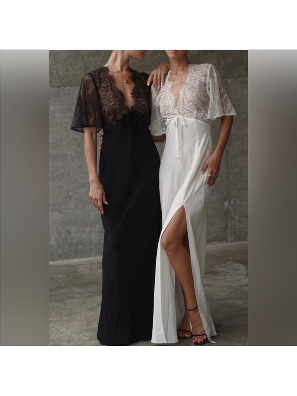 NWT Revolve X Rumored Verona Ivory Lace-Trim gown size Small